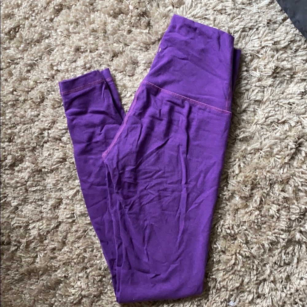 Lululemon wunder under leggings size 6